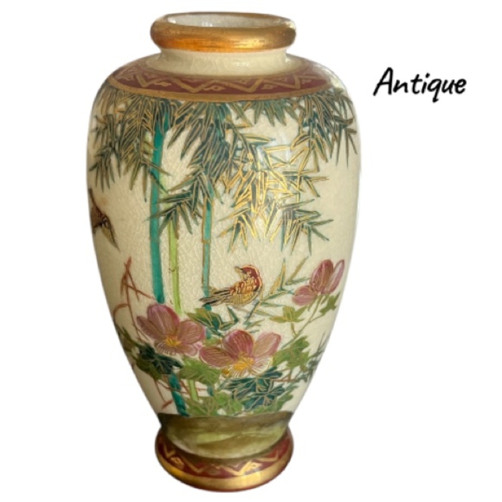 Rare Antique Satsuma Koshida mini vase